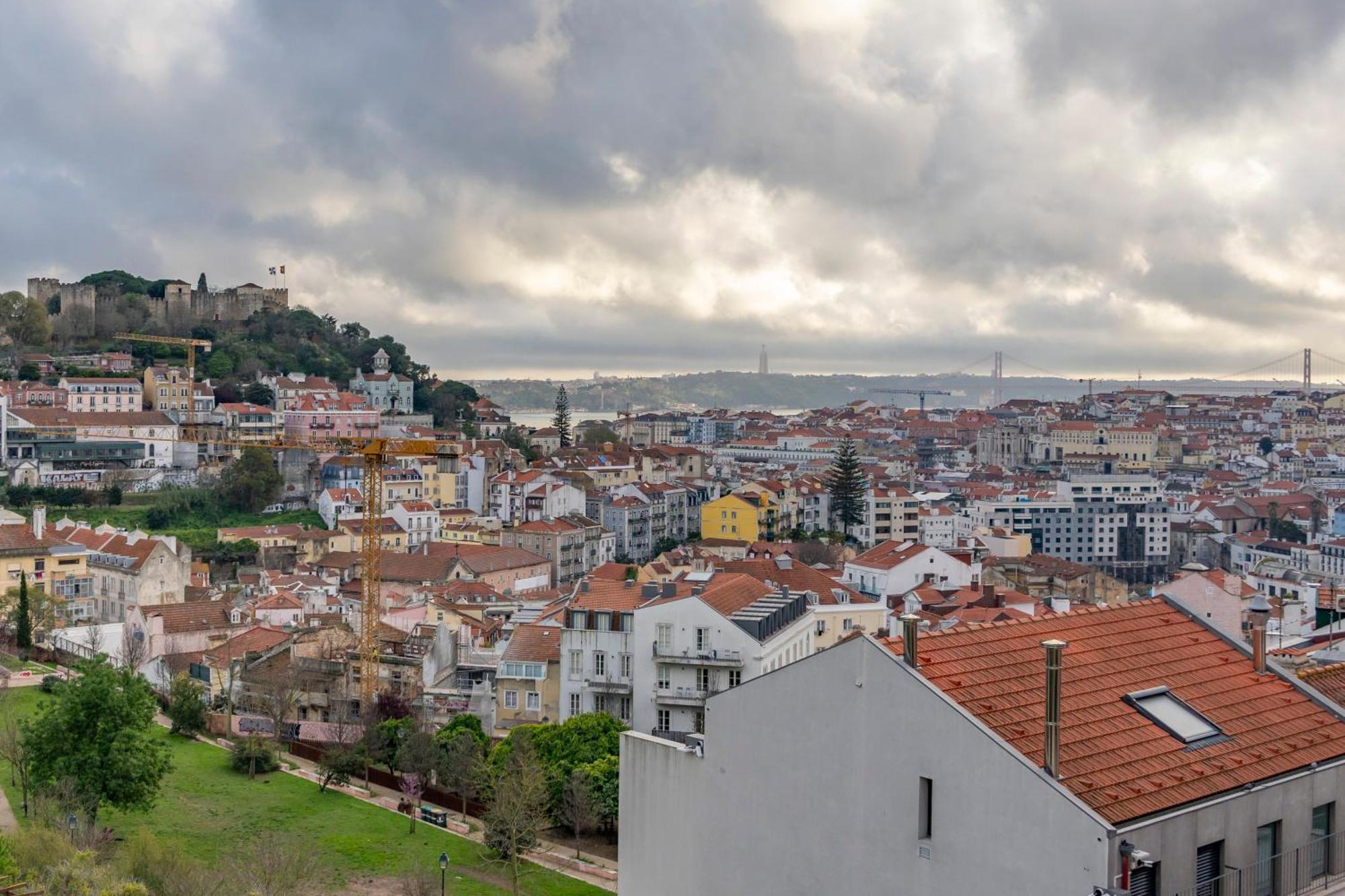 Superb Apartments Overlooking Graça in Lisbon Lisboa Exterior foto